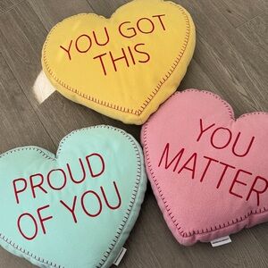 Set of 3 Cupcakes And Cashmere Conversation Heart 16 x 16 Pillows Like New